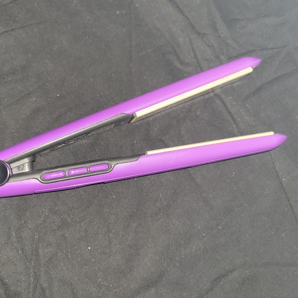 Used REMINGTON 1” Anti-Static Flat Iron - Picture 6 of 12